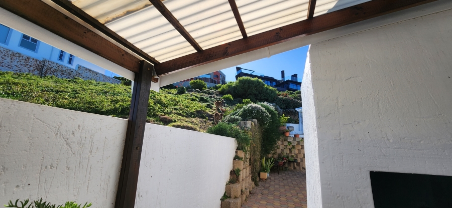 4 Bedroom Property for Sale in Dana Bay Western Cape